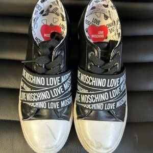 Love Moschino Black Strappy Sneakers Size 39 IT/ 9 US